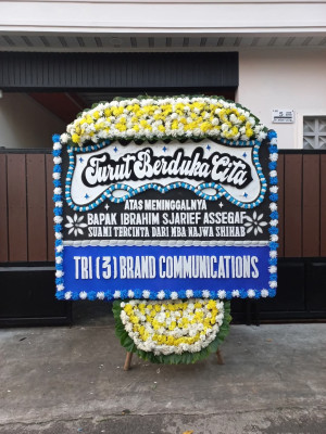 Papan Bunga Duka di Gunung Hasahatan